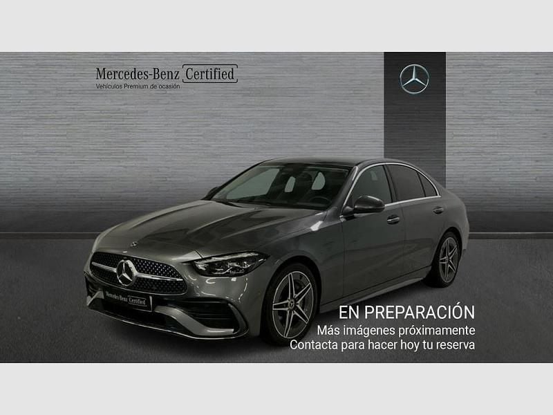 Usado Mercedes C200 AMG line 204 CV (150 kW) 2022 Gris / plateado Berlina
