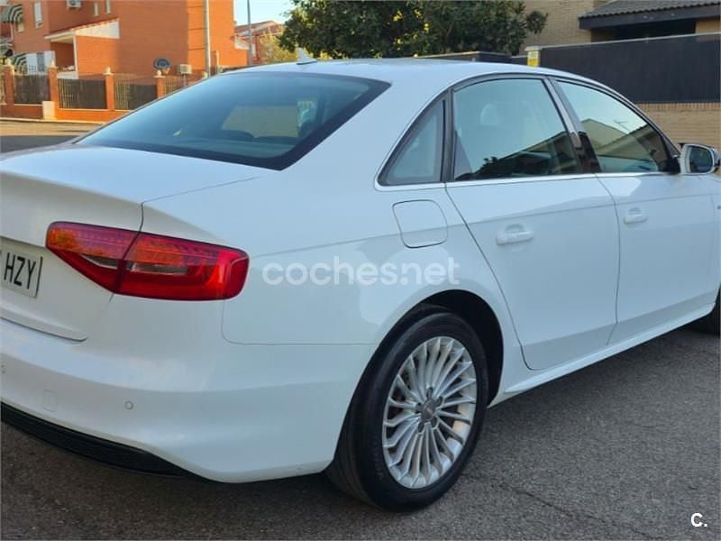 Usado Audi A4 S-Line 150 CV (110 kW) 2014 Blanco Berlina