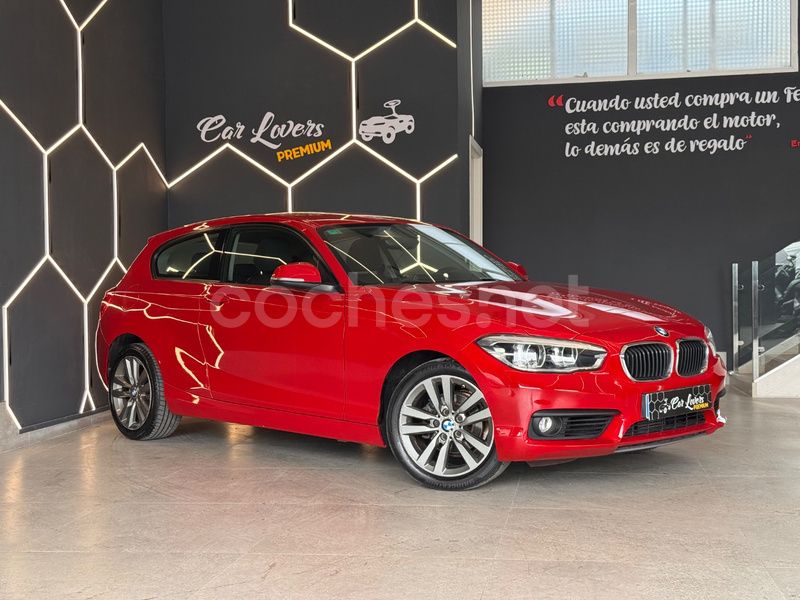 Usado BMW 118 150 CV (110 kW) 2016 Rojo Utilitario