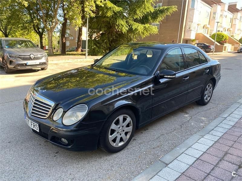 Occasion Mercedes E220 Elegance 150 PK (110 kW) 2007 Zwart Sedan