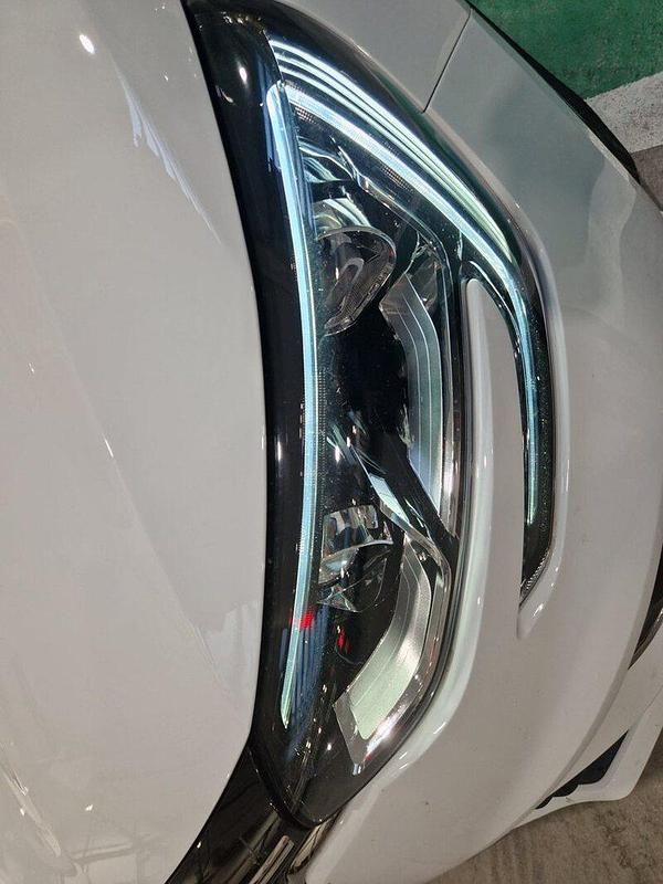 Usado Renault Mégane IV LIMITED 140 CV (102 kW) 2018 Blanco Berlina