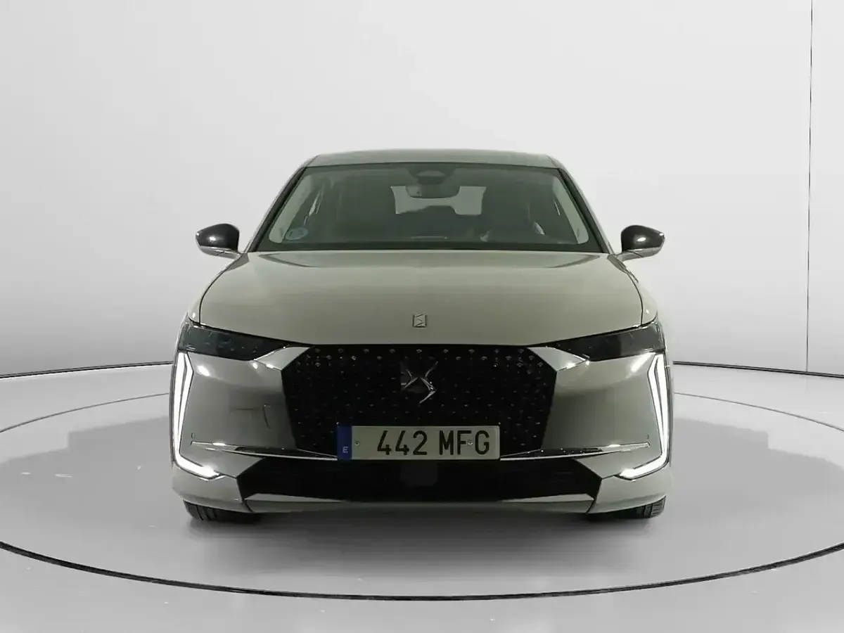 Usado DS Automobiles DS4 Trocadero 131 CV (96 kW) 2023 Verde Berlina
