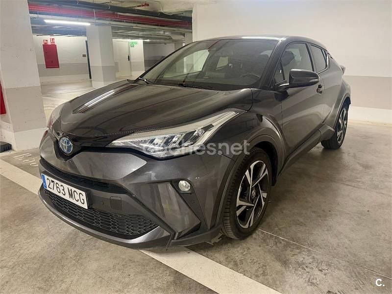 Gris / plata Usado 2022 Toyota C-HR Advance SUV | 24.900 € (Precio justo) - Imagen 1/4