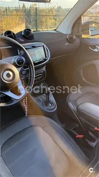 Usado Smart ForTwo Cabrio Prime 90 CV (66 kW) 2018 Blanco Descapotable
