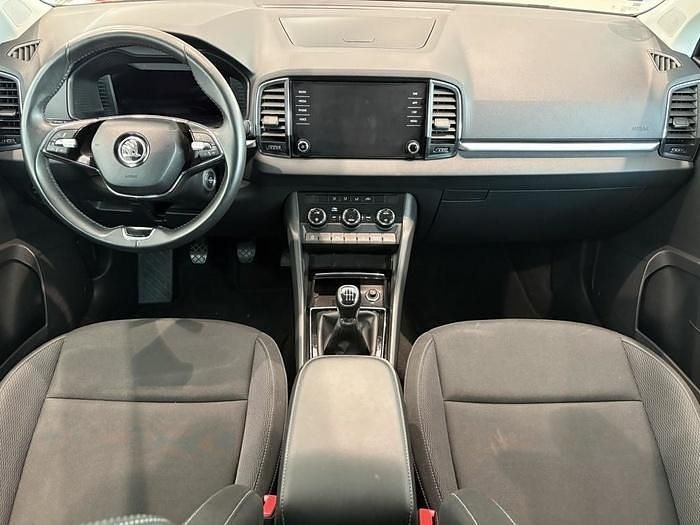 Usado Skoda Karoq SportLine 150 CV (110 kW) 2024 Blanco SUV
