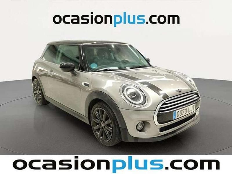Usado Mini Cooper 136 CV (100 kW) 2020 Plateado Utilitario