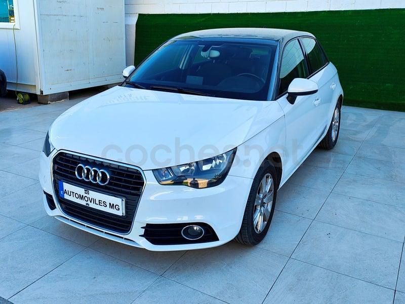 Usado Audi A1 Sportback Attraction 90 CV (66 kW) 2012 Blanco Utilitario