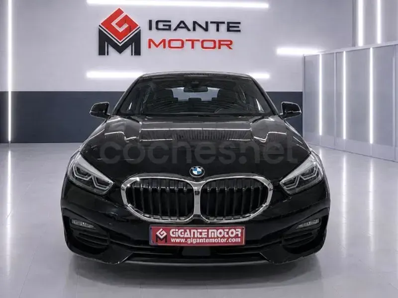 Usado BMW 116 116 CV (85 kW) 2021 Negro Utilitario