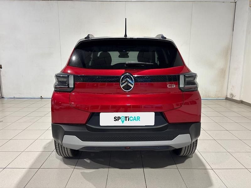 Usado Citroën C3 101 CV (74 kW) 2024 Rojo Berlina