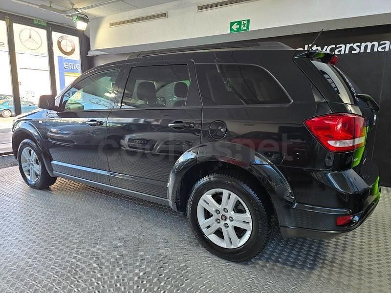 Usado Fiat Freemont Urban 170 CV (125 kW) 2013 Negro SUV