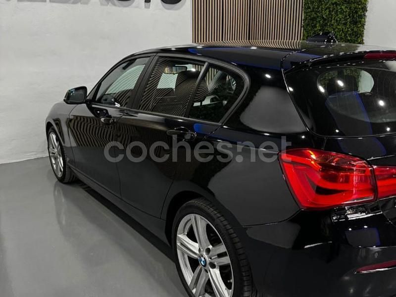 Usado BMW 116 Advantage 109 CV (80 kW) 2017 Negro Utilitario