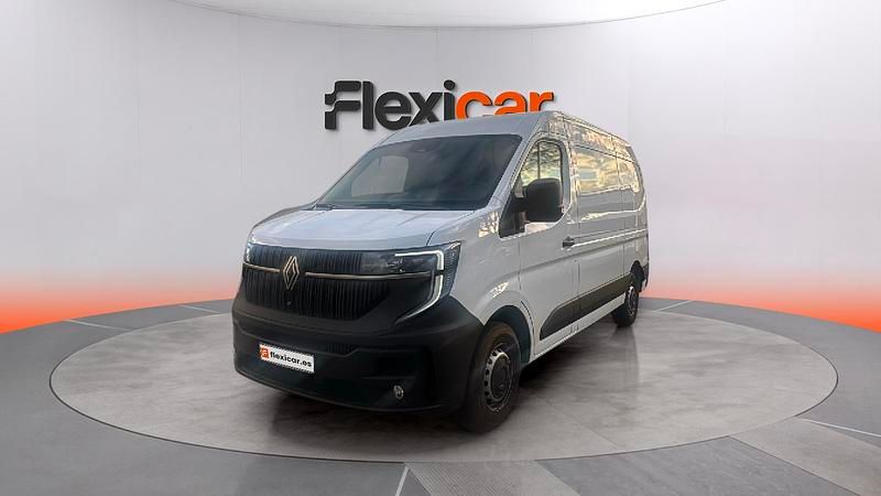 Usado Renault Master 150 CV (110 kW) 2024 Blanco Monovolumen