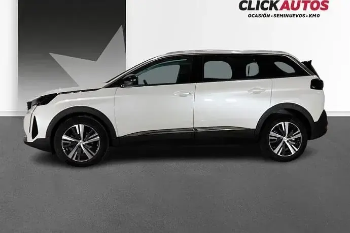 Usado Peugeot 5008 Allure 130 CV (95 kW) 2023 SUV