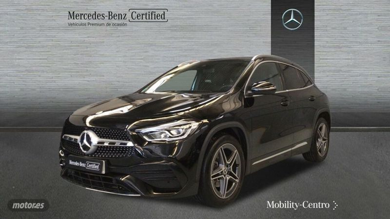 Nachtschwarz unilack Usado 2023 Mercedes GLA200 AMG line SUV | 36.500 € (Buen precio) - Imagen 1/4