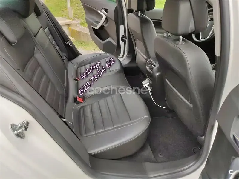 Usado Opel Insignia Edition 110 CV (80 kW) 2012 Blanco Berlina