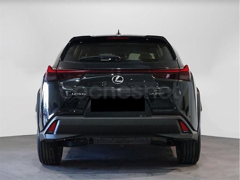 Usado Lexus UX 184 CV (135 kW) 2023 Gris / plata SUV