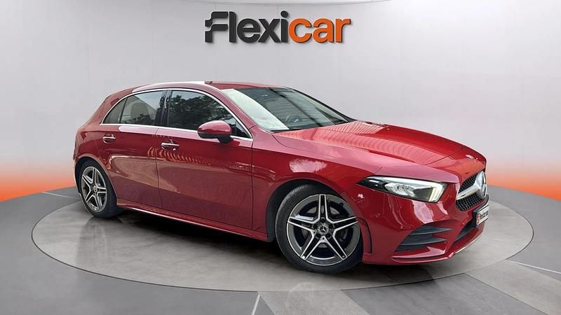 Usado Mercedes A180 116 HP (85 kW) 2019 Vermelho Citadino