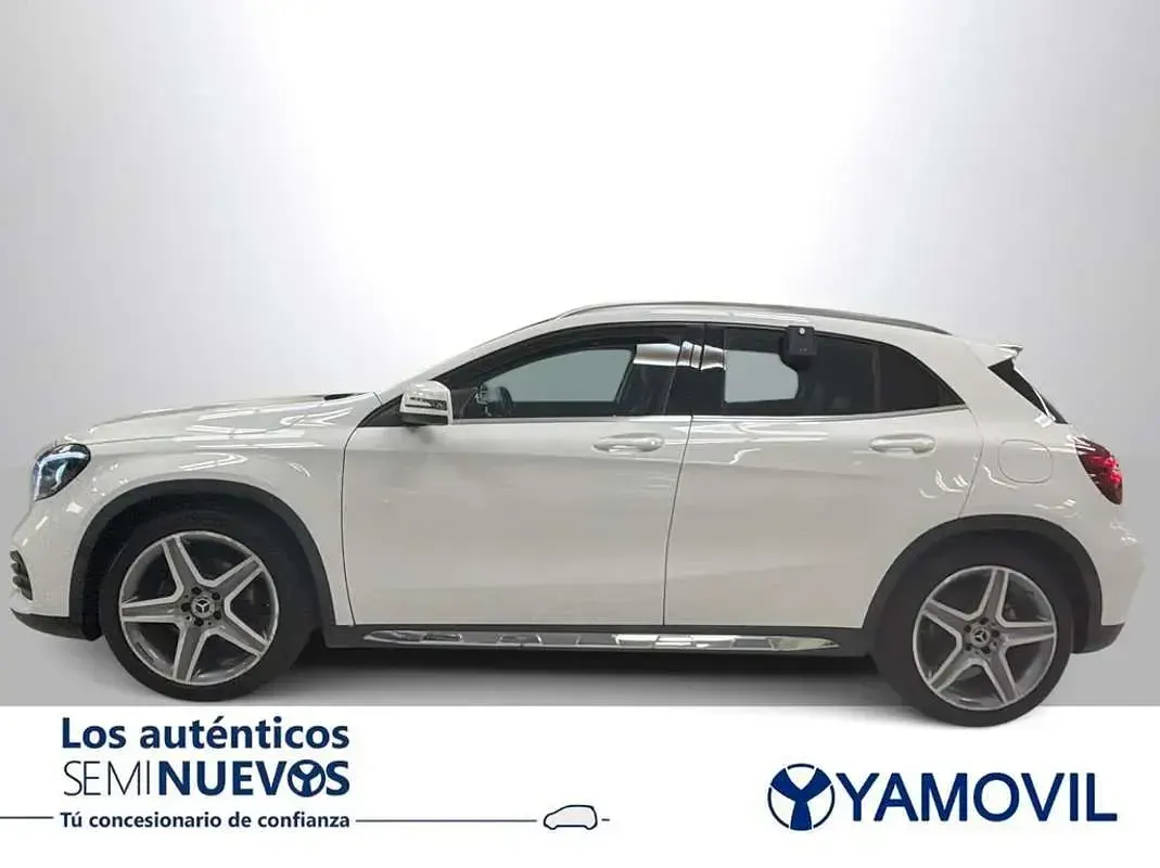Usado Mercedes GLA180 122 CV (89 kW) 2019 Blanco SUV