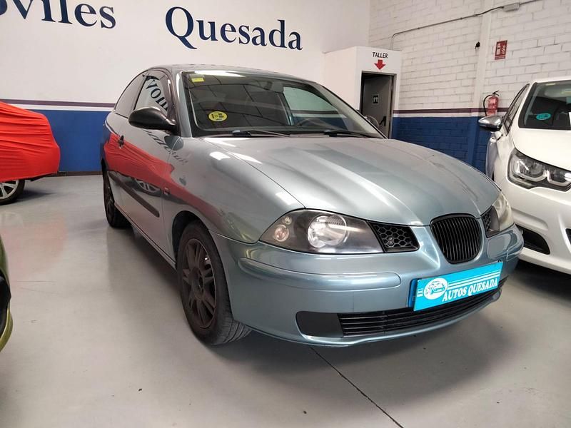 Azul Usado 2006 Seat Ibiza Reference Utilitario | 4100 € (Precio justo) - Imagen 1/4