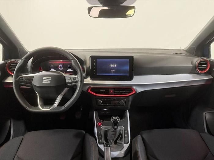 Usado Seat Arona FR 115 CV (84 kW) 2025 Azul SUV