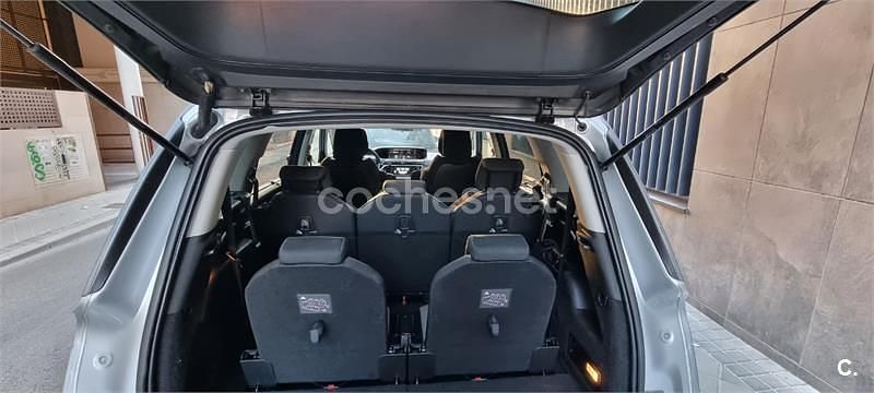 Usado Citroën Grand C4 Picasso Intensive 156 CV (114 kW) 2014 Gris / plata Monovolumen