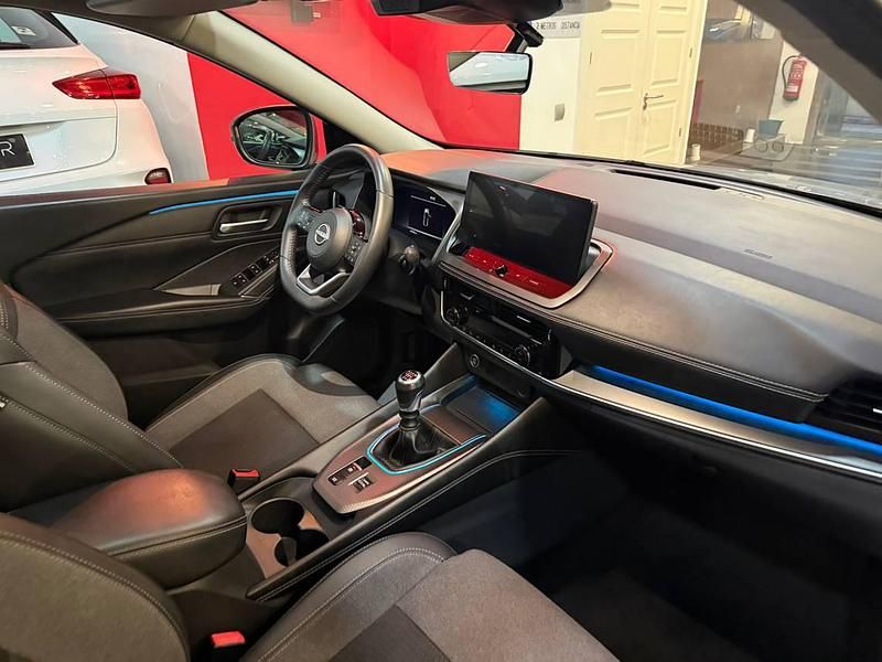 Usado Nissan Qashqai N-Connecta 140 CV (102 kW) 2024 Gris SUV