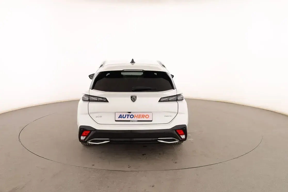 Usado Peugeot 308 GT 224 CV (164 kW) 2022 Blanco Familiar