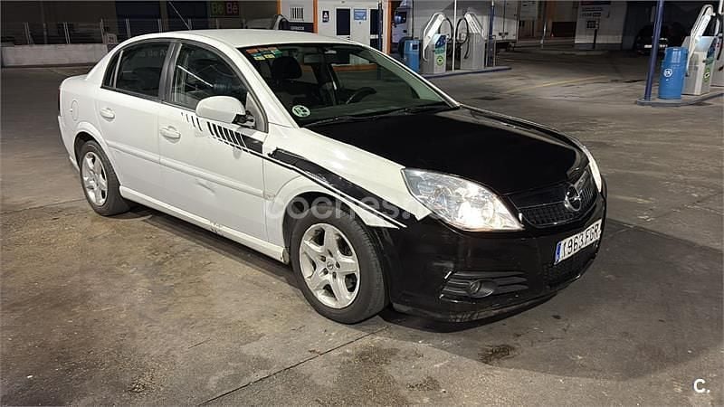 Blanco Usado 2007 Opel Vectra Cosmo Berlina | 1500 € (Super precio) - Imagen 1/1