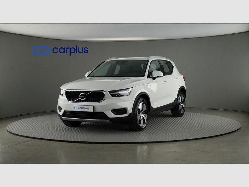 Blanco (sólido) Usado 2020 Volvo XC40 Business Edition SUV | 25.290 € (Precio justo) - Imagen 1/4