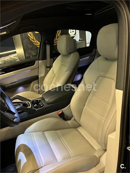 Usado Porsche Cayenne Coupe Platinum Edition 462 CV (339 kW) 2023 Azul Coupe