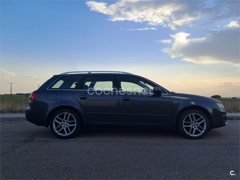 Gris / plata Usado 2010 Seat Exeo Style Familiar | 2200 € (Precio justo) - Imagen 1/4