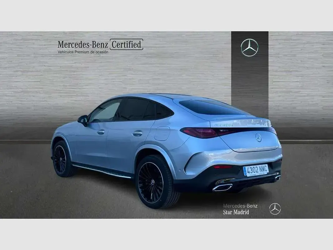 Usado Mercedes GLC300e 313 CV (230 kW) 2026 Plateado SUV