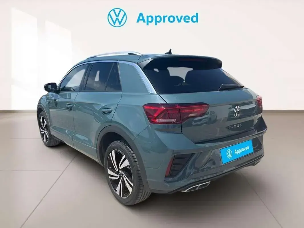 Usado VW T-Roc R-line 150 CV (110 kW) 2024 Azul SUV