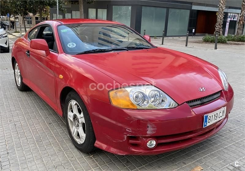 Rojo Usado 2003 Hyundai Coupé Coupe | 2500 € - Imagen 1/4