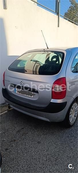 Gris / plata Usado 2010 Citroën Xsara Picasso Monovolumen | 3500 € (Buen precio) - Imagen 1/4