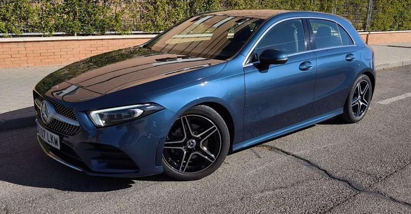 Usado Mercedes A200 150 CV (110 kW) 2020 Azul Utilitario