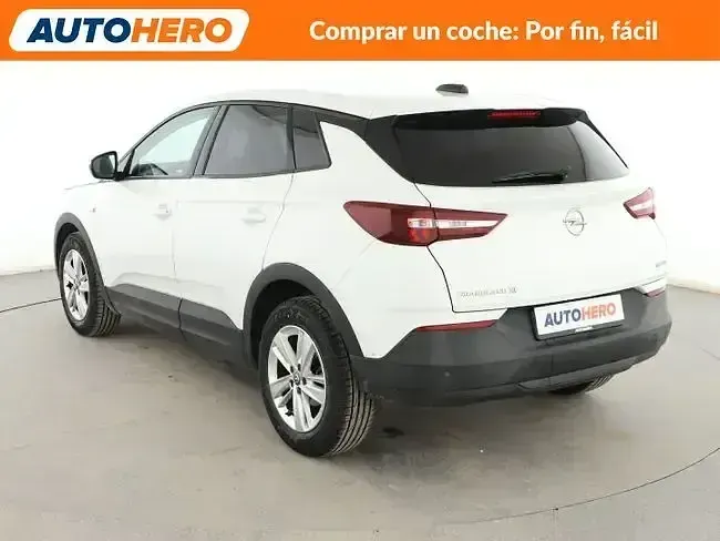 Usado Opel Grandland X Selective 130 CV (95 kW) 2018 Blanco SUV
