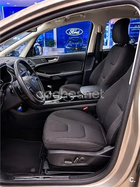 Usado Ford S-MAX Titanium 165 CV (121 kW) 2017 Beige Monovolumen