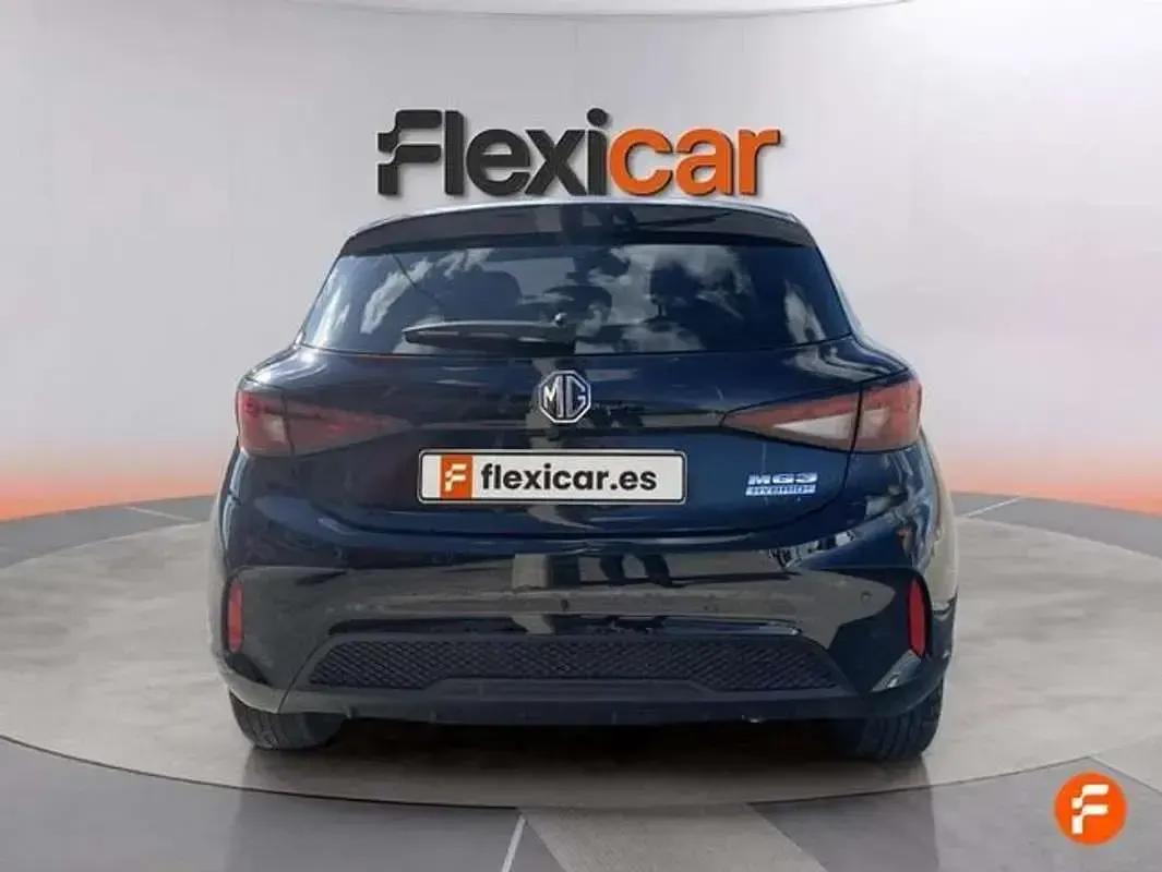 Usado MG MG3 Luxury 195 CV (143 kW) 2025 Negro Utilitario