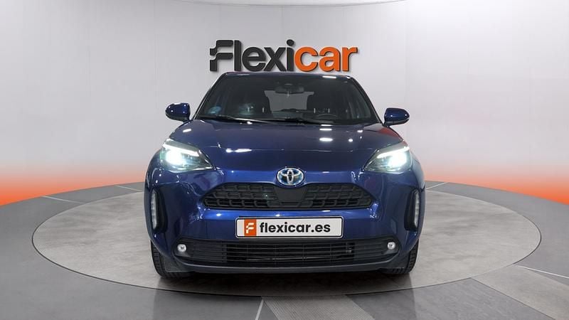 Usado Toyota Yaris Hybrid Active 116 CV (85 kW) 2022 Azul