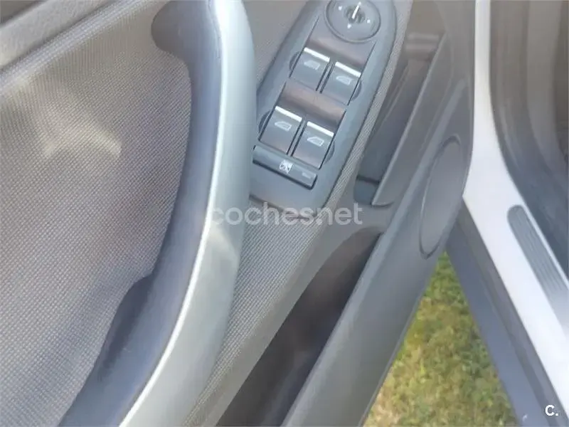 Usado Ford Kuga Titanium 140 CV (102 kW) 2012 Blanco SUV