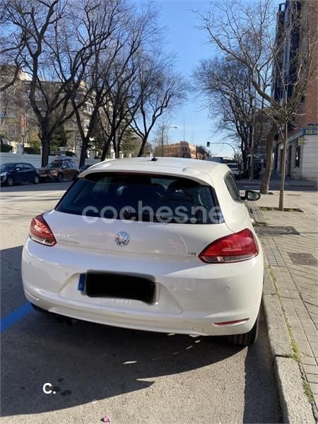 Usado VW Scirocco 122 CV (89 kW) 2009 Blanco Coupe