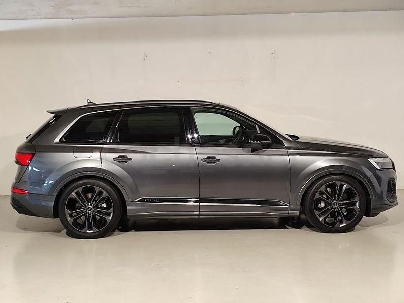 Usado Audi Q7 286 CV (210 kW) 2025 Gris / plata SUV