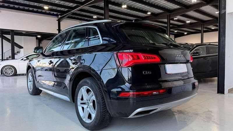 Usado Audi Q5 163 CV (119 kW) 2020 Negro SUV