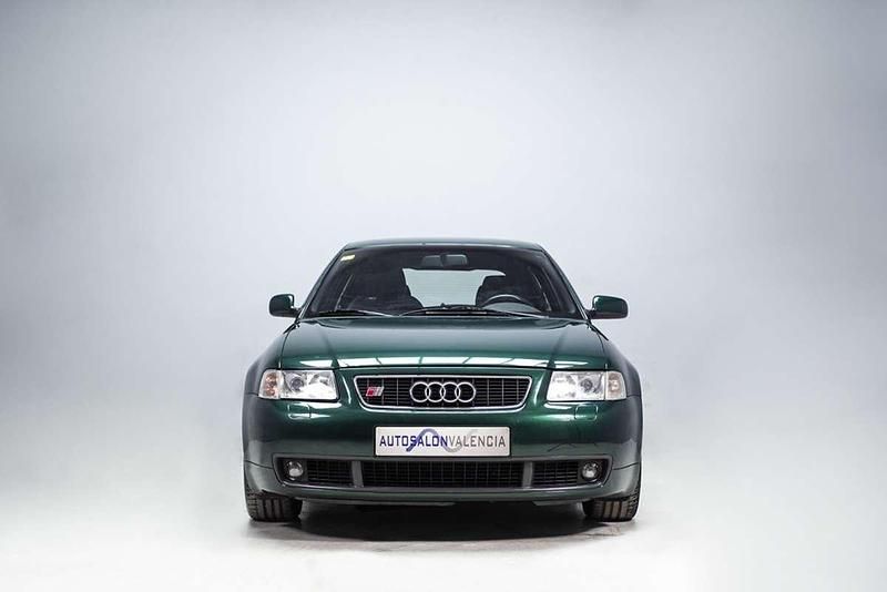 Usado Audi S3 210 CV (154 kW) 1999 Verde Utilitario