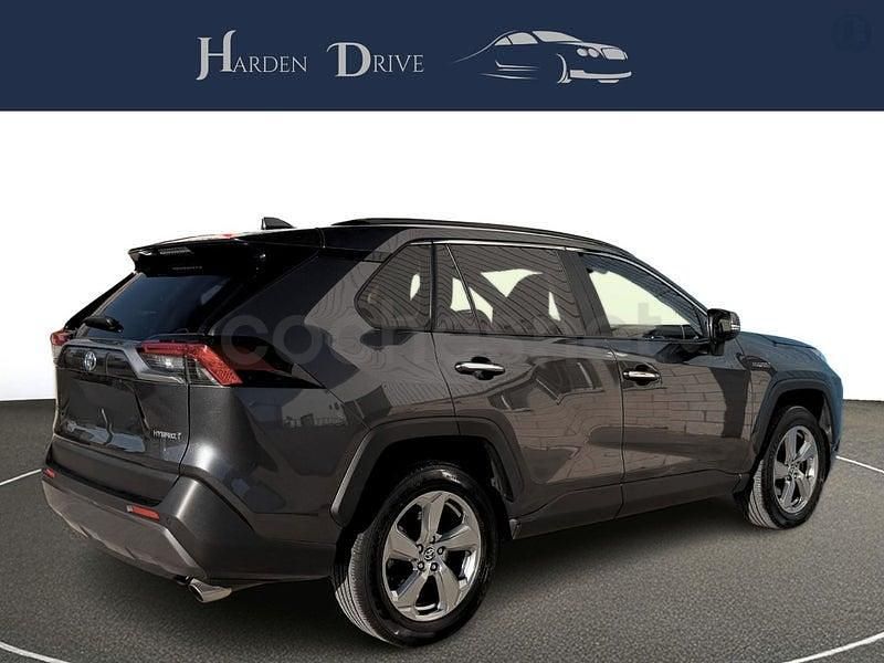 Usado Toyota RAV4 Hybrid Luxury 218 CV (160 kW) 2020 Gris / plata SUV