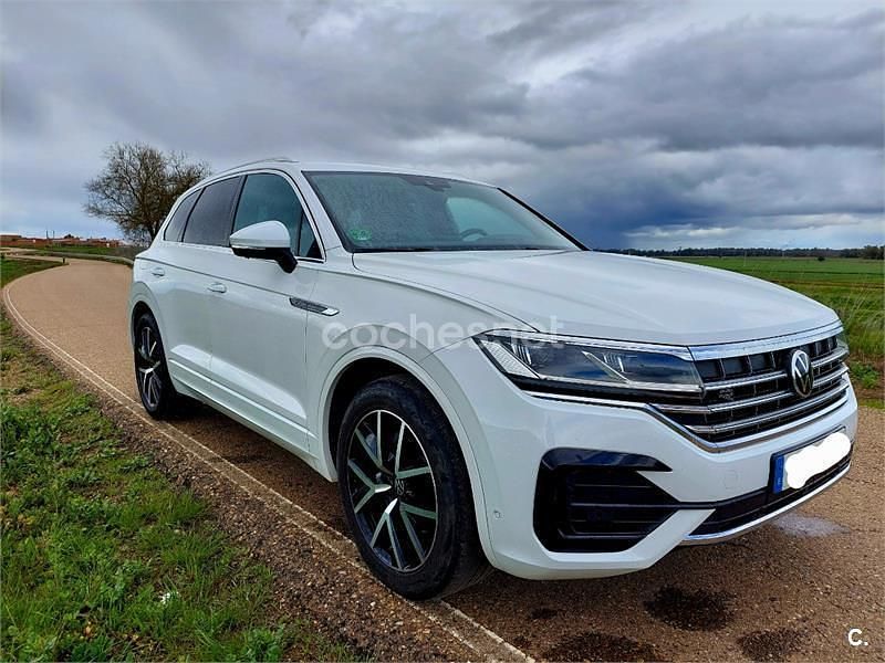 Usado VW Touareg R-line 286 CV (210 kW) 2022 Blanco SUV