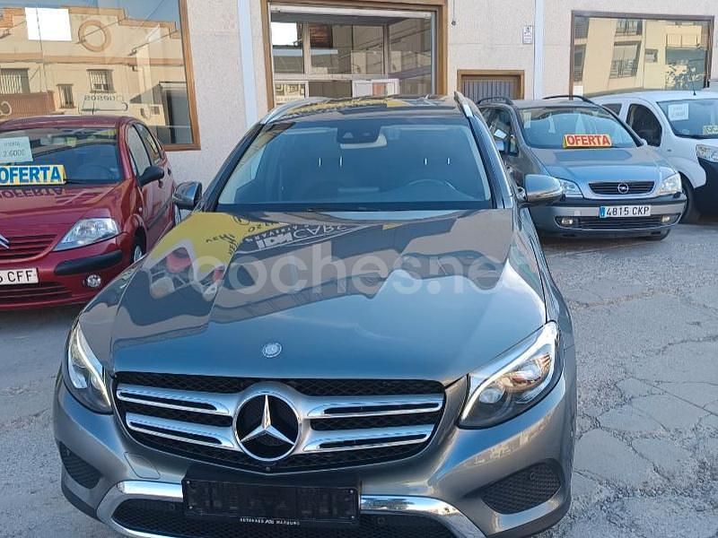 Gris / plata Usado 2016 Mercedes GLC220 Edition 1 SUV | 31.000 € (Caro) - Imagen 1/4