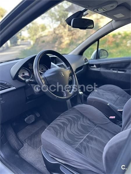 Usado Peugeot 207 Premium 120 CV (88 kW) 2008 Gris / plata Berlina