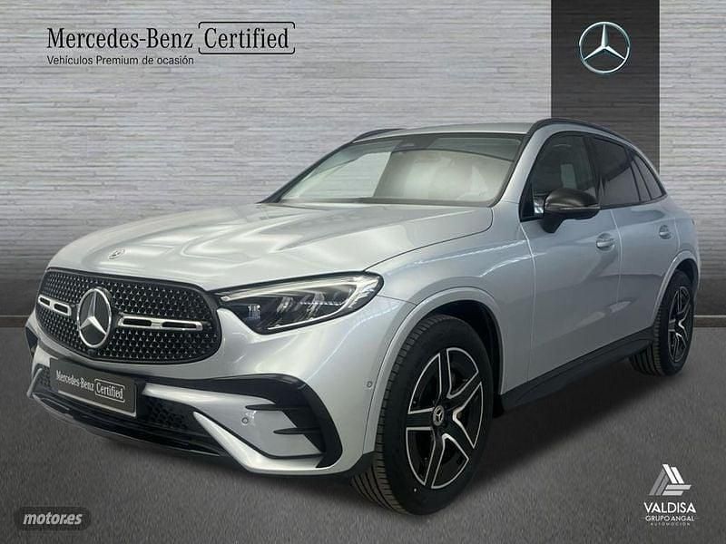 Gris / plateado Usado 2025 Mercedes GLC200 SUV | 62.900 € - Imagen 1/4